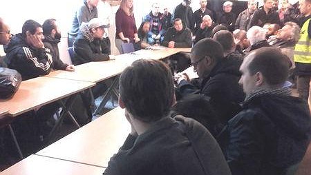 Illustration - mouvement contre les suppressions de postes